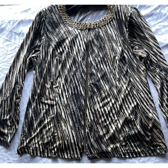 VintageBlack MSK Women’s Sz 2XL Bell Sleeve Top With Sheer Gold Light Chain - Picture 2 of 16